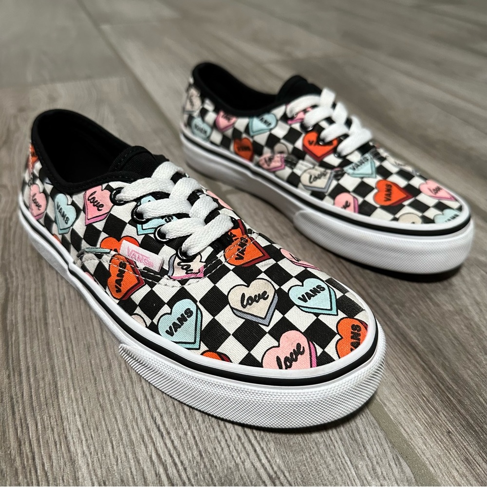 Vans Classic Low Top Valentines Candy Hearts Sneakers Kids’ Size 3
